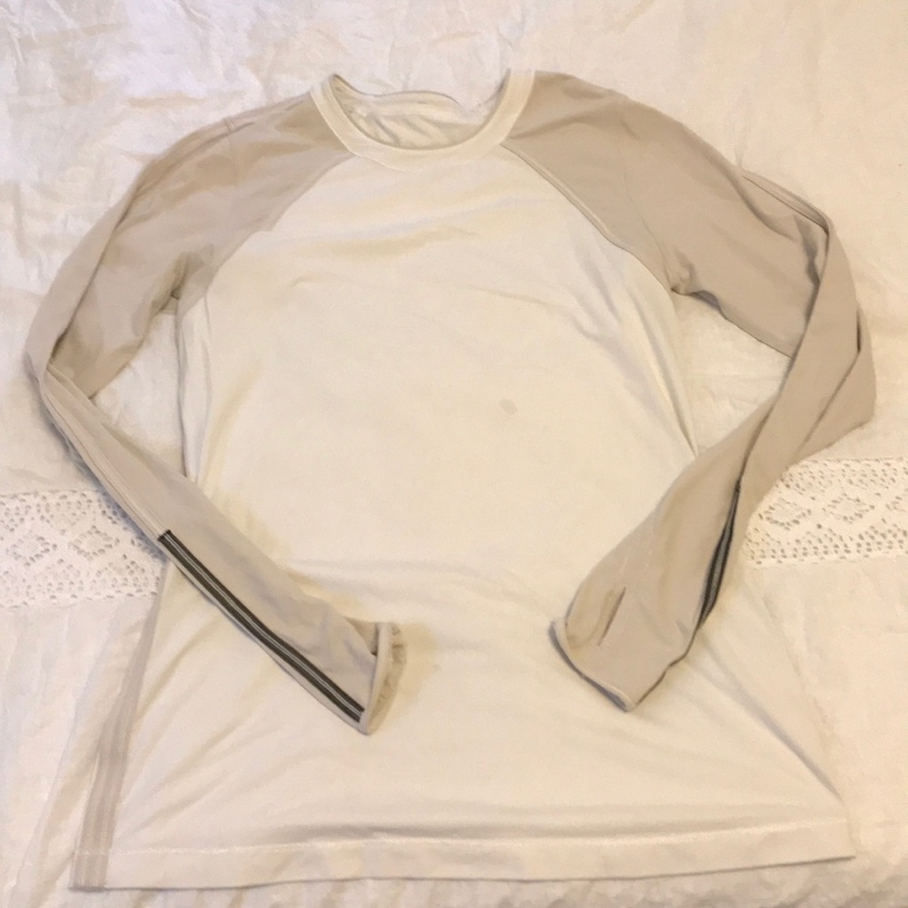 Lululemon reflective long sleeve top